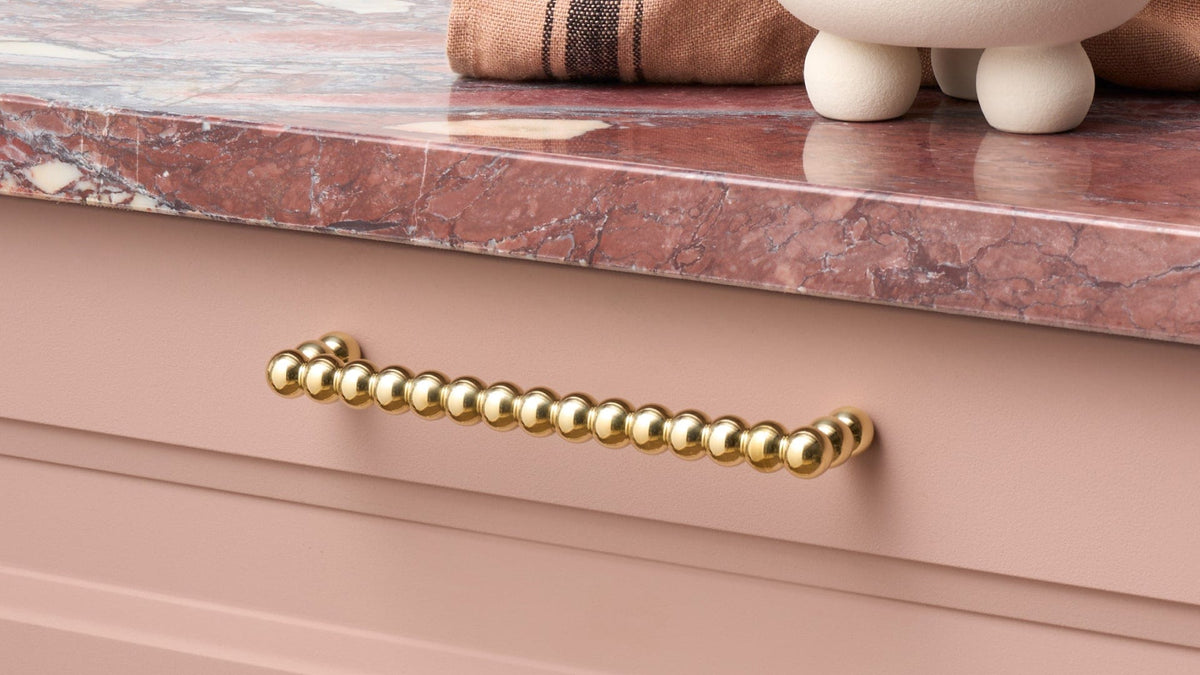 Plank Hardware | Decorative details for discerning spaces.