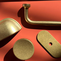 Plank Hardware HUDSON Shaker Cabinet Knob - Aged Brass