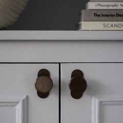 Plank Hardware HUDSON Shaker Cabinet Knob - Antique Brass