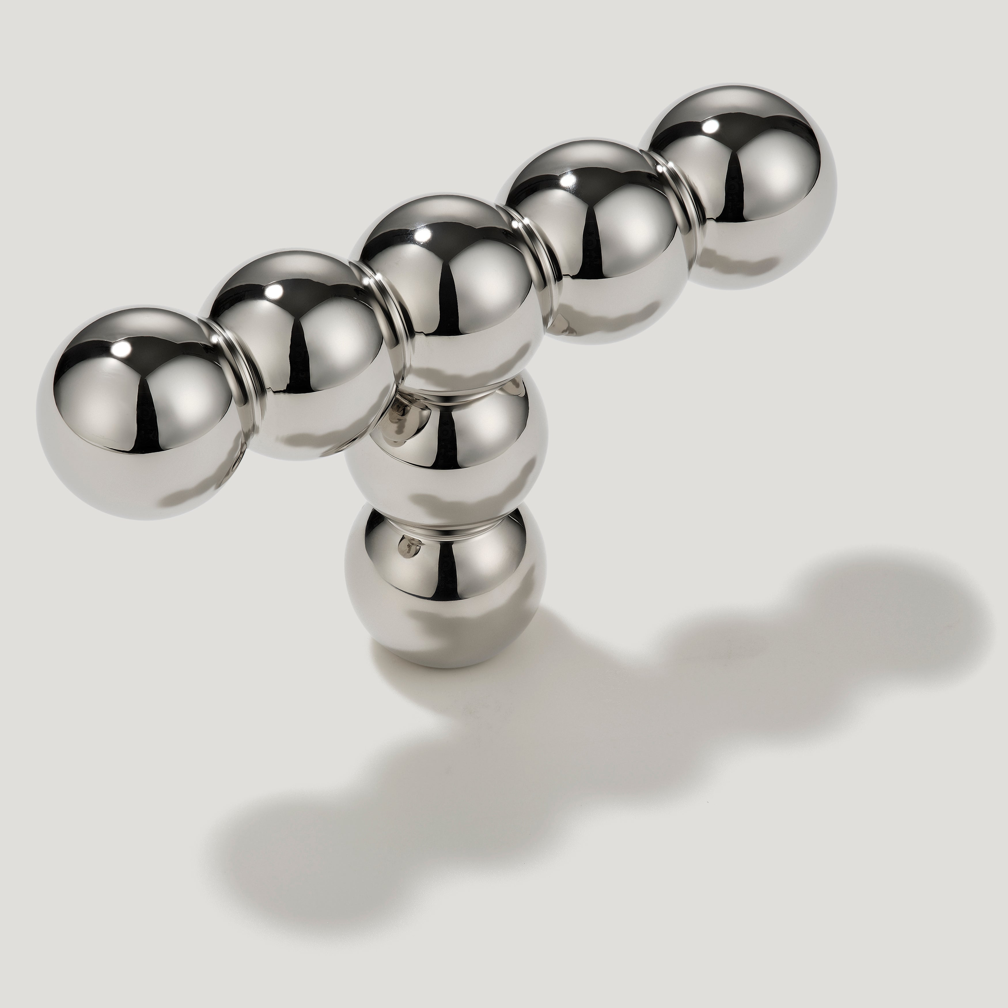 Plank Hardware: Single T Pull Handles for Kitchen Refreshes and Furniture Upcycling