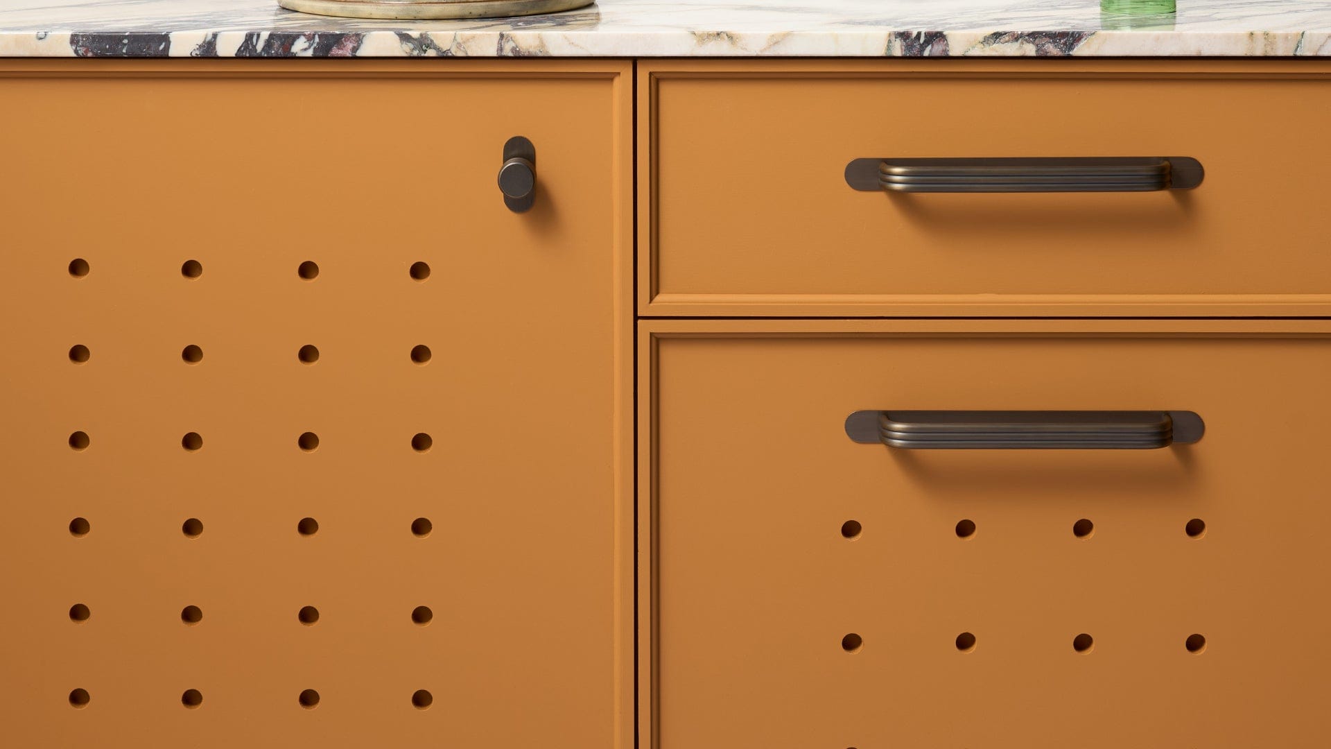 Plank Hardware