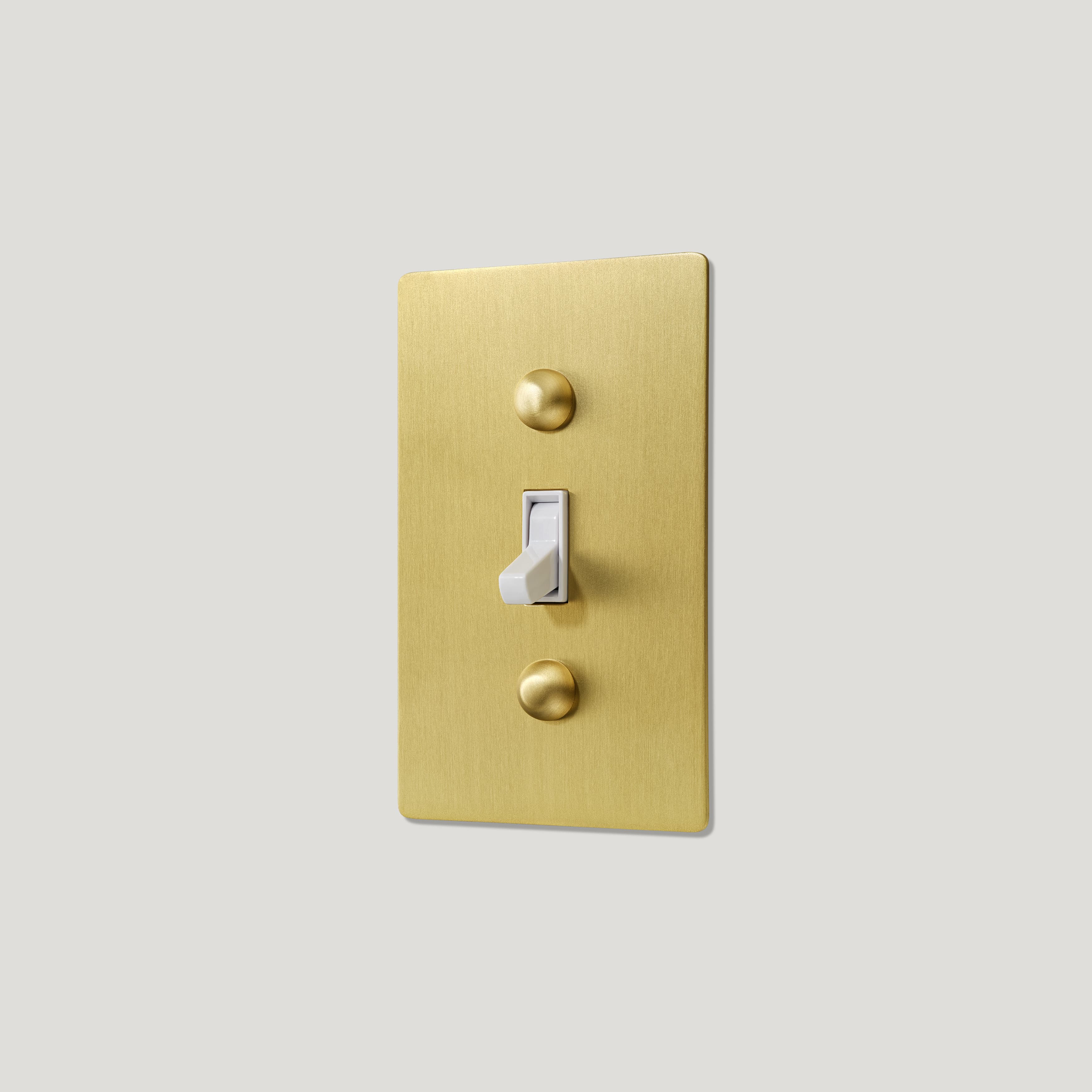 Plank Hardware