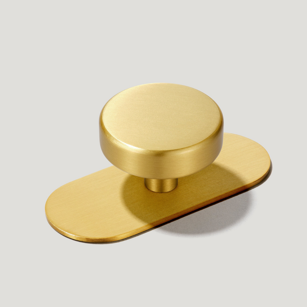 HUDSON Shaker Cabinet Knob - Brass