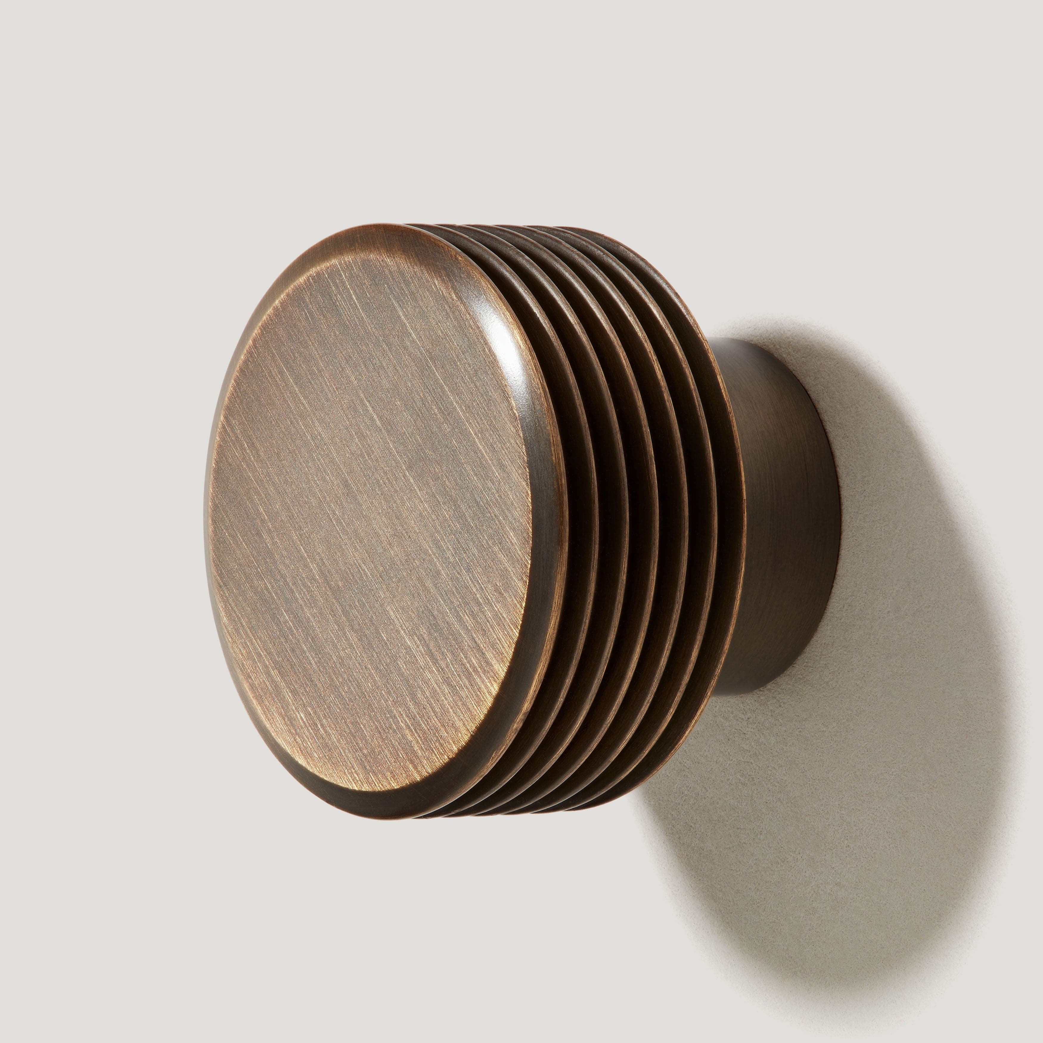 Plank Hardware hooks 3 style grooved