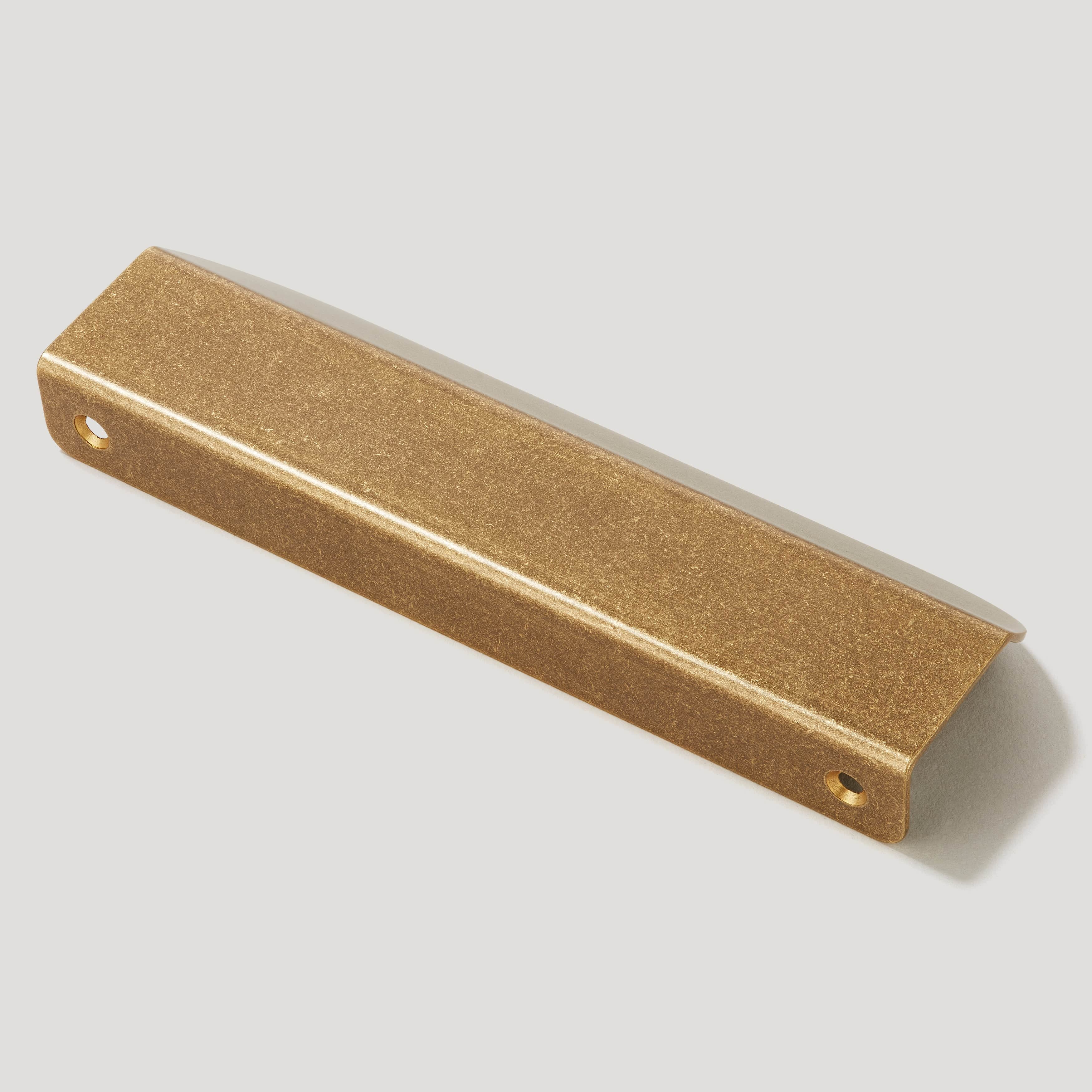 Plank Hardware 160mm (140mm CC) FOLD Long Edge Pull - Aged Brass