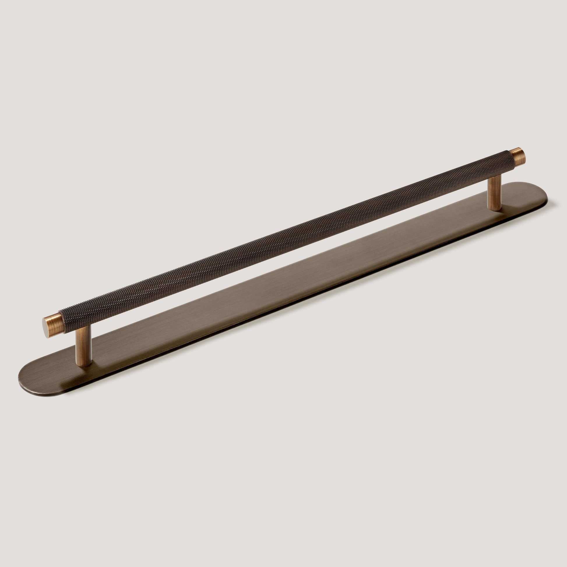 Plank Hardware 20.16" (18" CC) / Pull with Backplate KEPLER Knurled Appliance Pull - Antique Brass