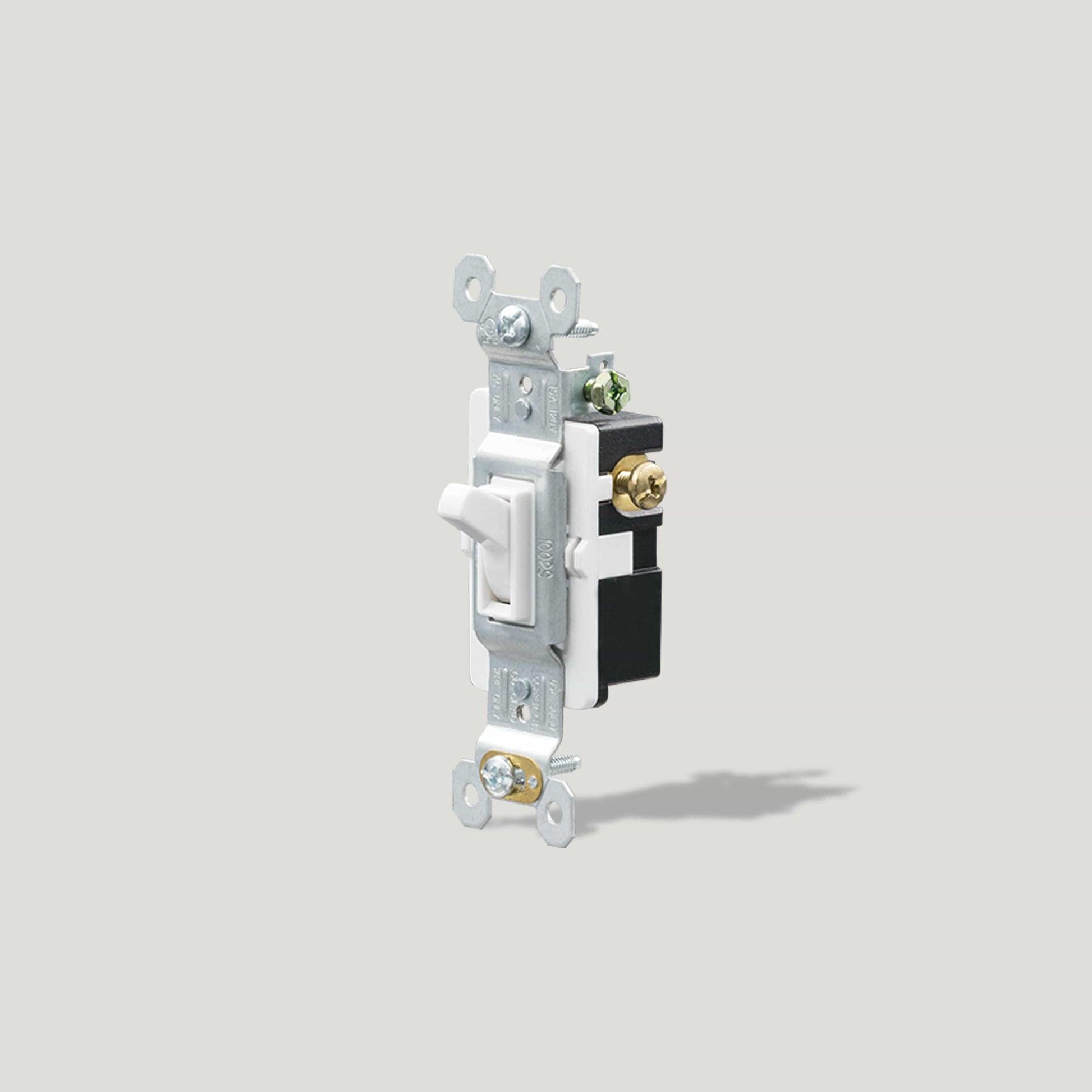 Plank Hardware 3 Way Toggle Switch - White