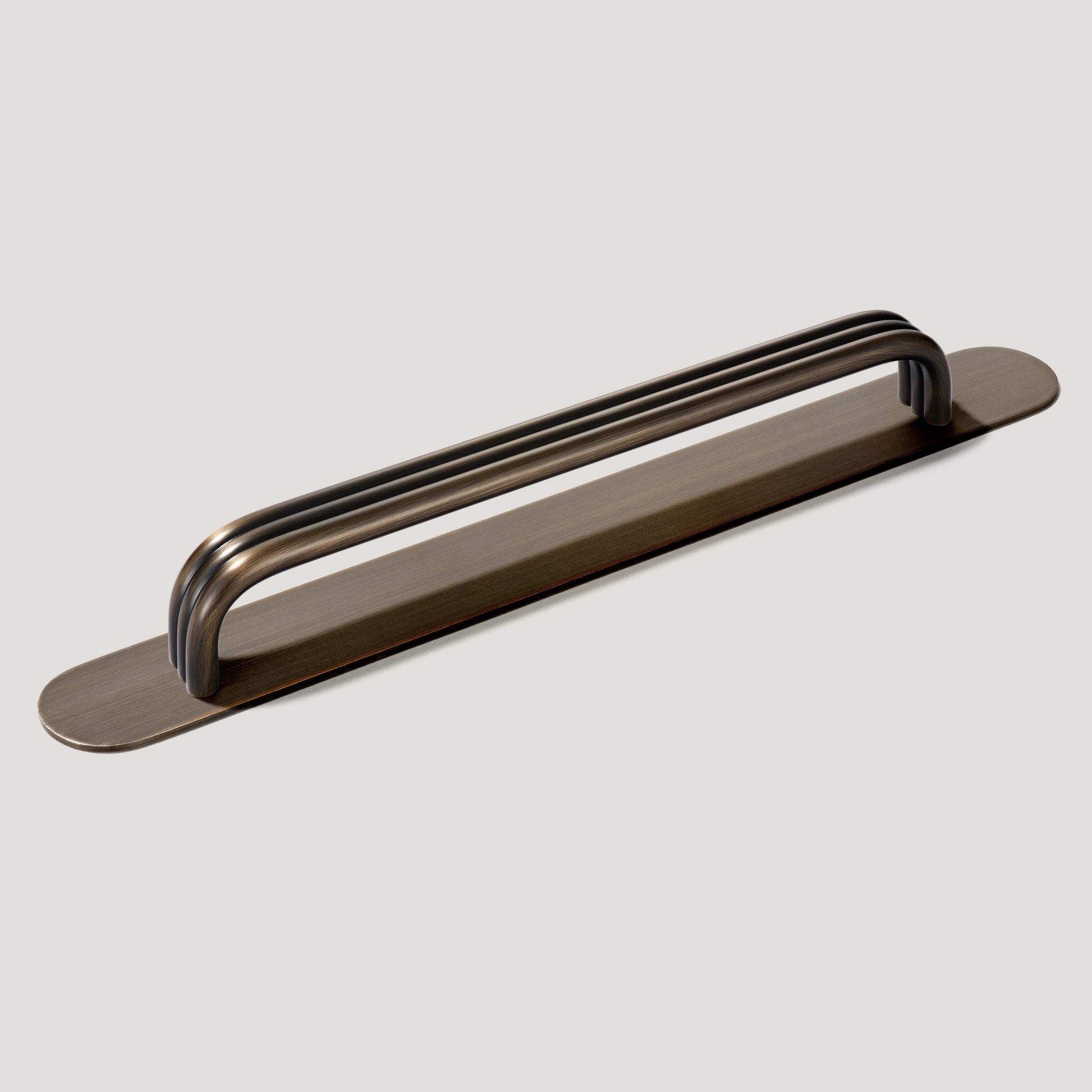 Plank Hardware 4.09" (3.78" CC) / Pull with Backplate ALVA D Bar Pull -  Antique Brass
