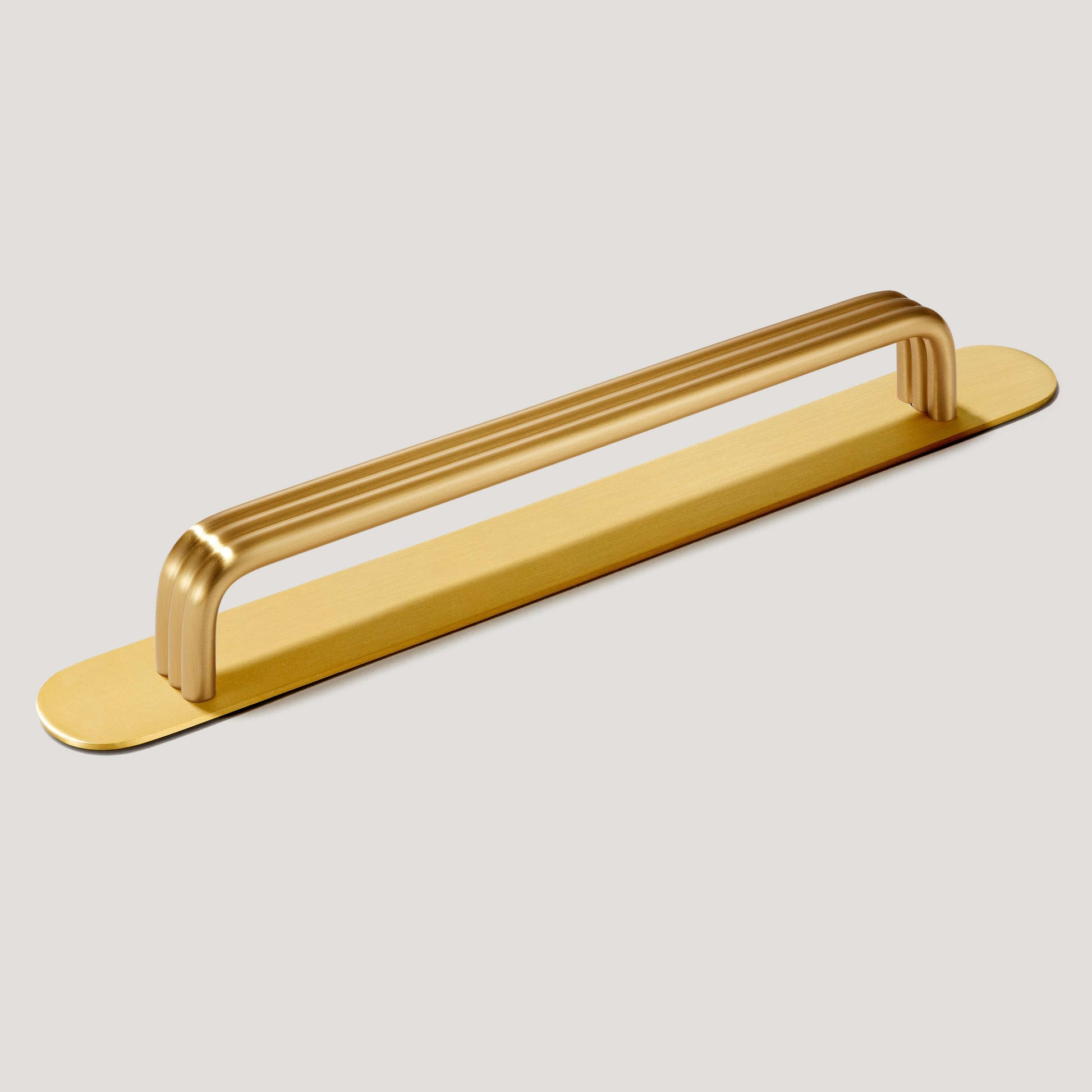 Plank Hardware 8.98" (8.66" CC) / Handle with Backplate ALVA Tubular D Bar Pull - Brass