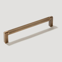 BECKER Grooved Pull - Antique Brass