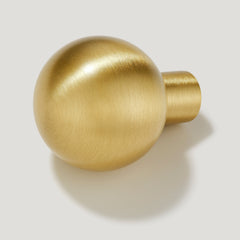 BOBBIN Ball Cabinet Knob - Brass