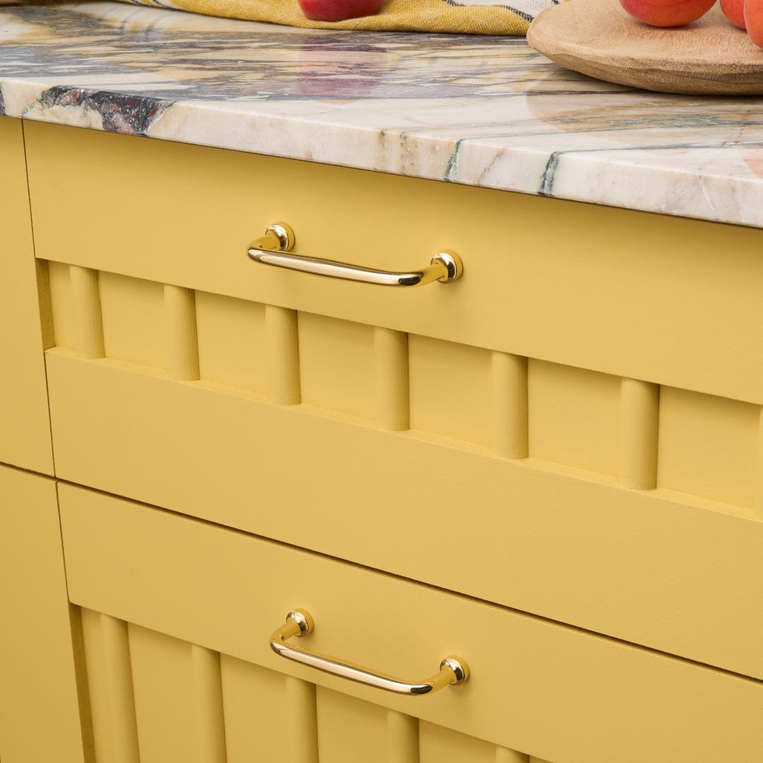 Plank Hardware GRAYSON Pull - Unlacquered Brass