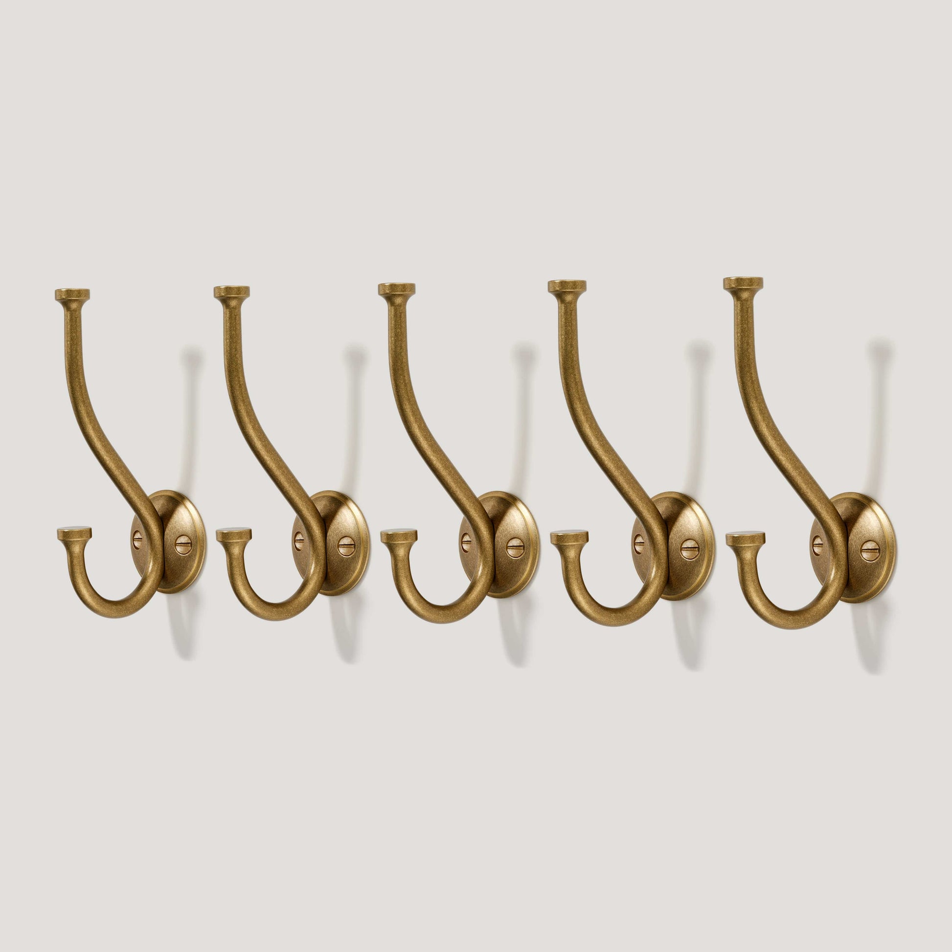 Plank Hardware GRAYSON Shaker Double Fixing Hook - Aged Brass
