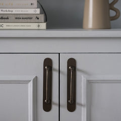 Plank Hardware GRAYSON Traditional D-Bar Pull - Antique Brass