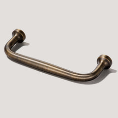 Plank Hardware GRAYSON Traditional D-Bar Pull - Antique Brass