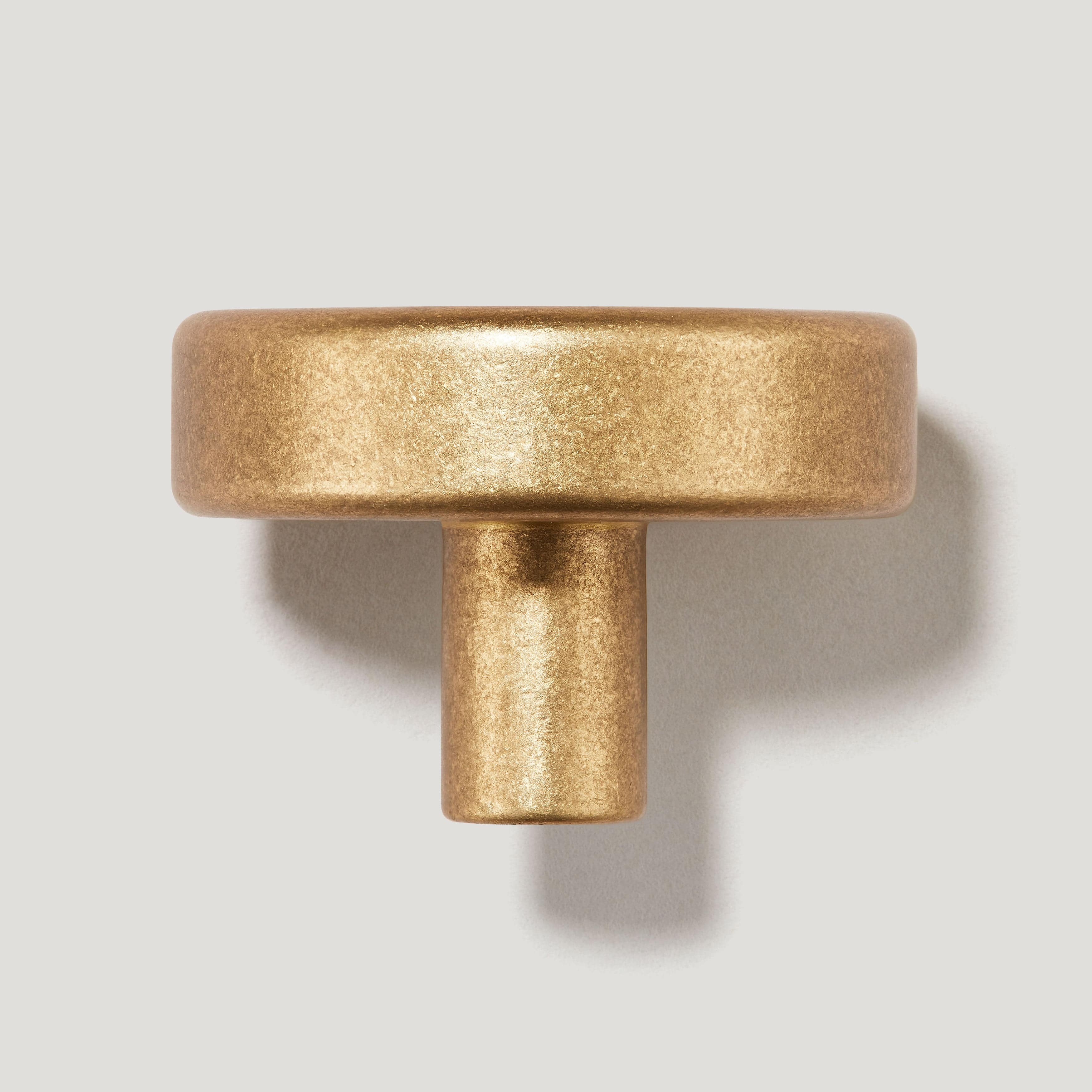Plank Hardware HUDSON Shaker Cabinet Knob - Aged Brass