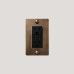 JASPER 1G 15A GFCI Outlet - Antique Brass