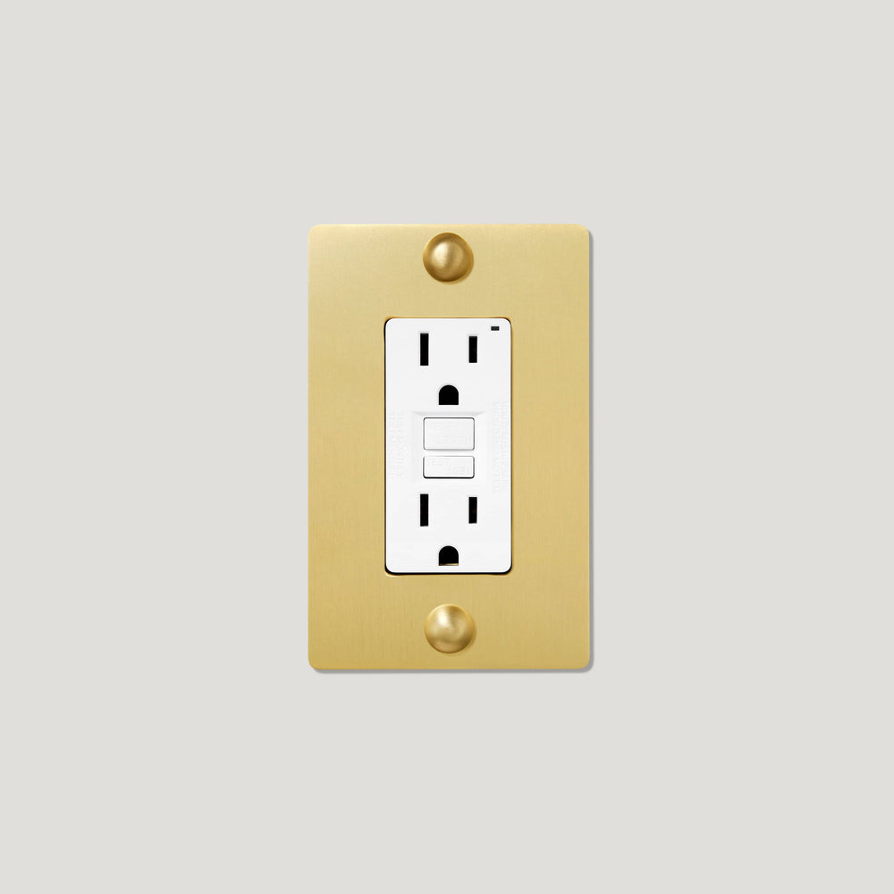 JASPER 1G 15A GFCI Outlet - Brass