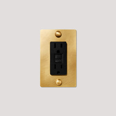 JASPER 1G 15A GFCI Outlet - Heirloom Brass