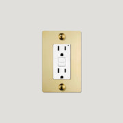 Plank Hardware JASPER 1G 15A GFCI Outlet - Unlacquered Brass