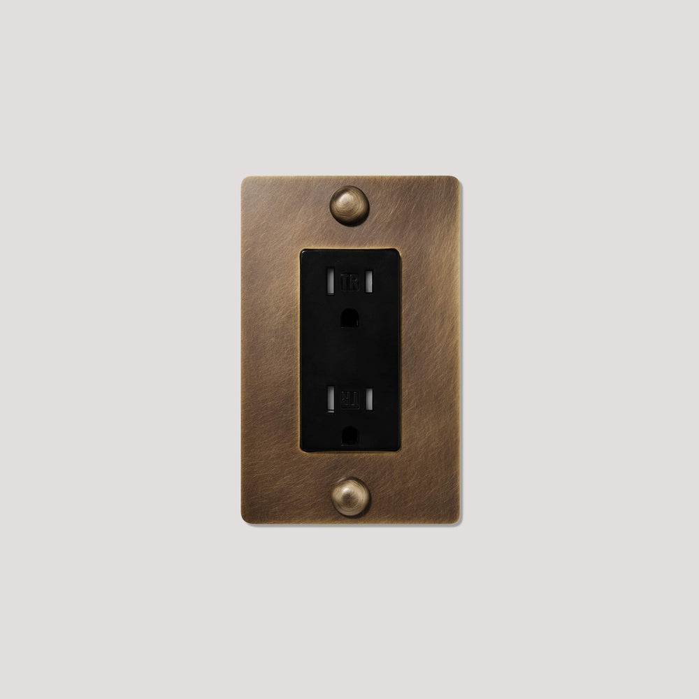 JASPER 1G 15A Outlet - Antique Brass