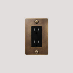 Plank Hardware JASPER 1G 15A Outlet - Antique Brass