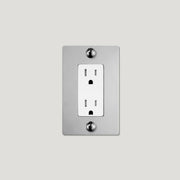 Plank Hardware JASPER 1G 15A Outlet - Polished Nickel