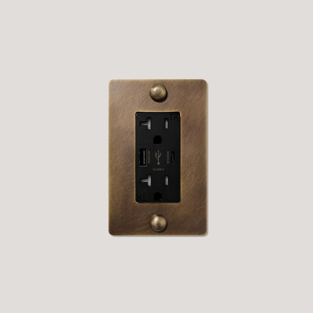 JASPER 1G 20A USB Outlet - Antique Brass