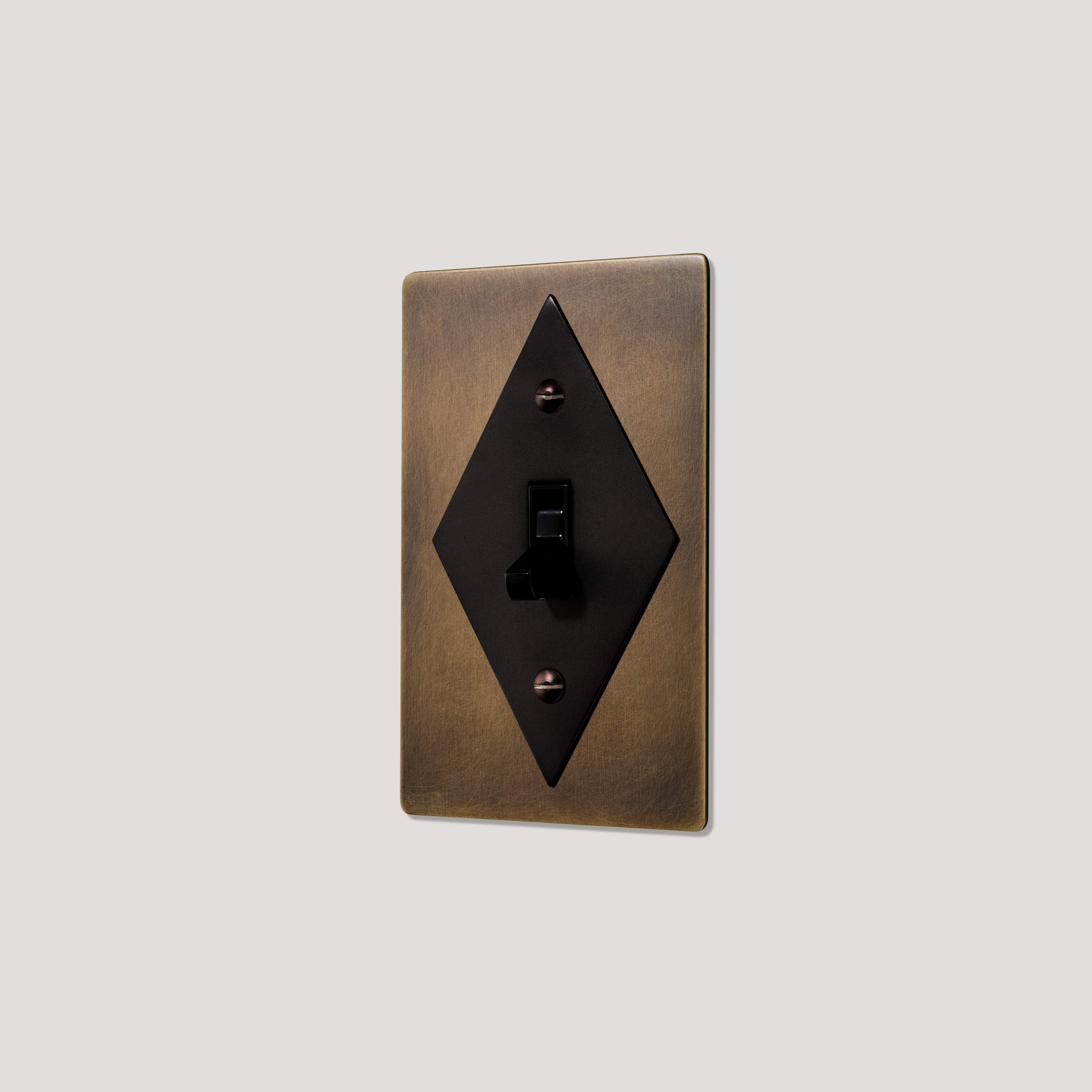 Plank Hardware JASPER 1G Diamond Toggle Switch - Antique Brass / Blackened Bronze