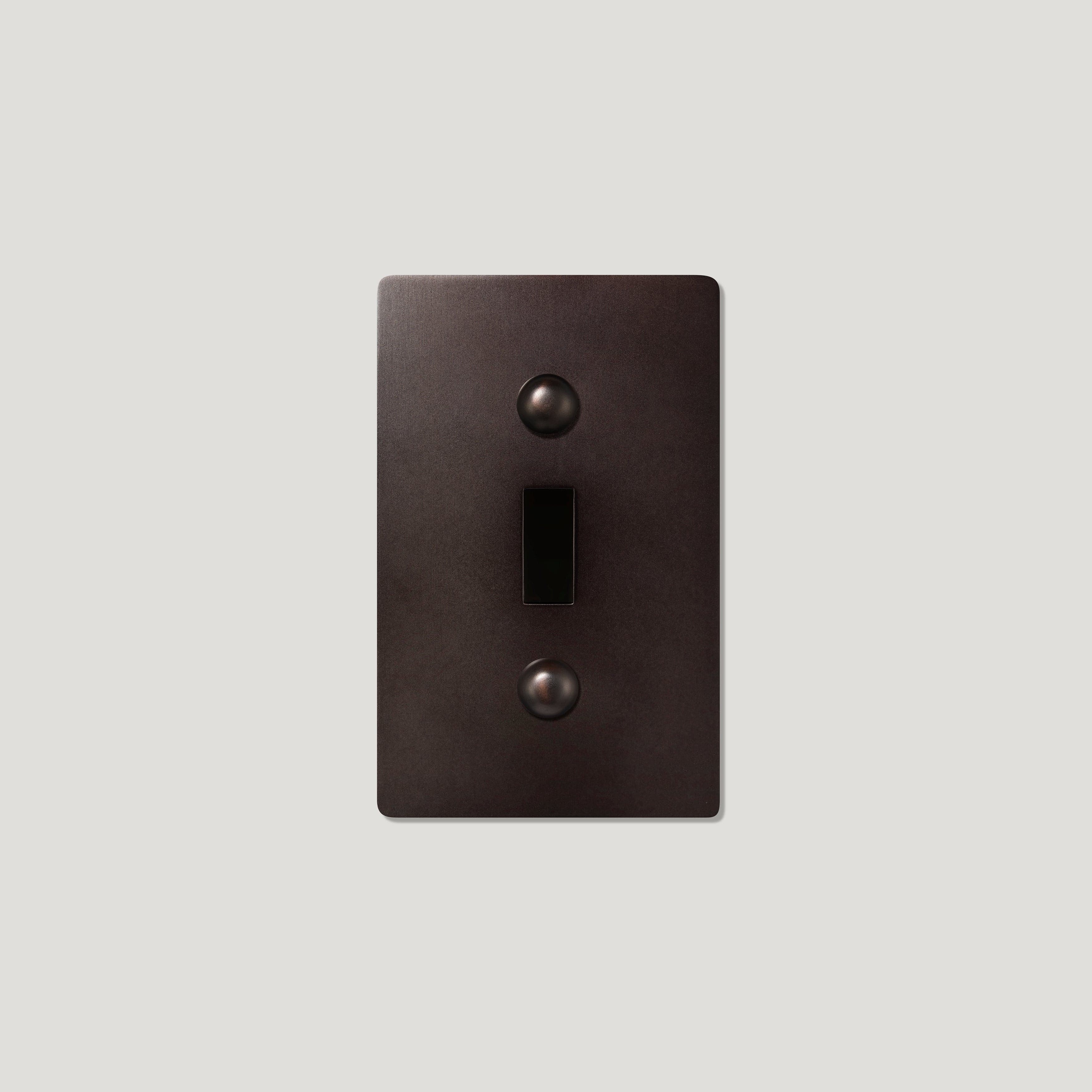 Plank Hardware JASPER 1G Toggle/Dimmer Plate - Blackened Bronze