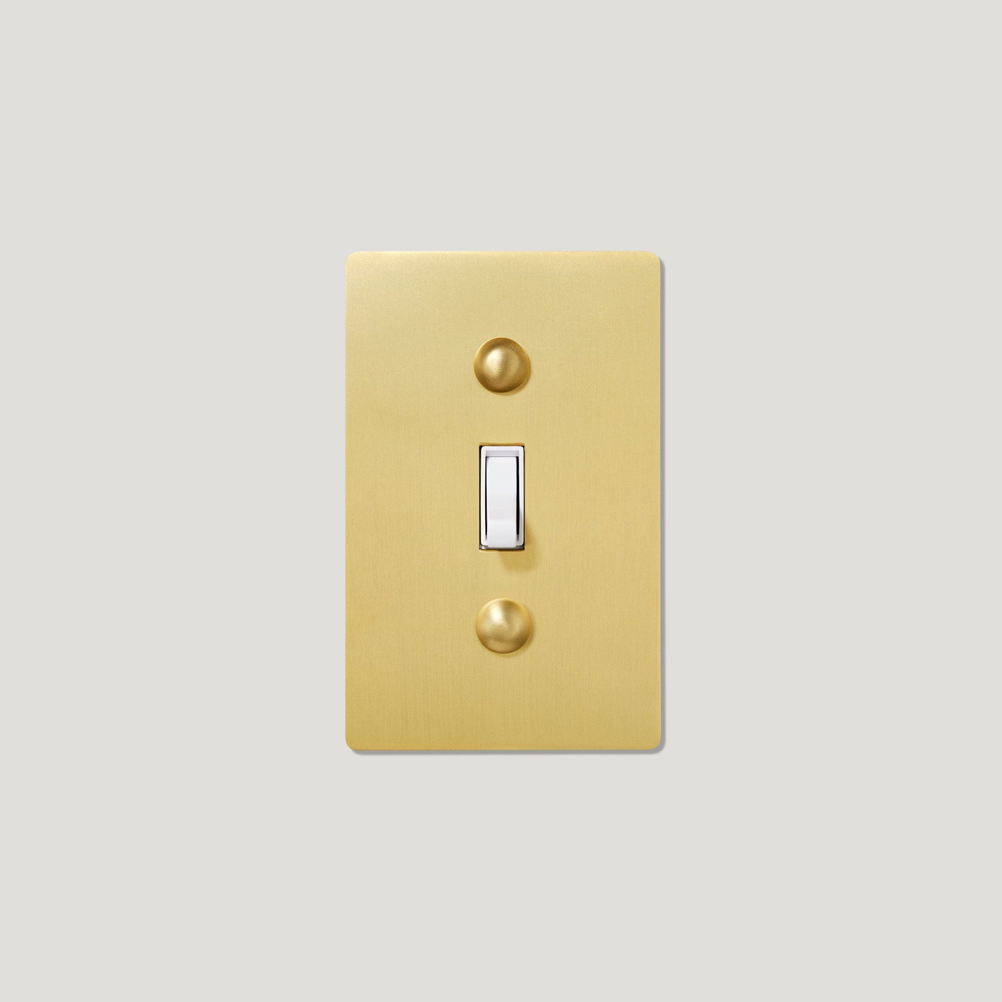 Plank Hardware JASPER 1G Toggle Switch - Brass