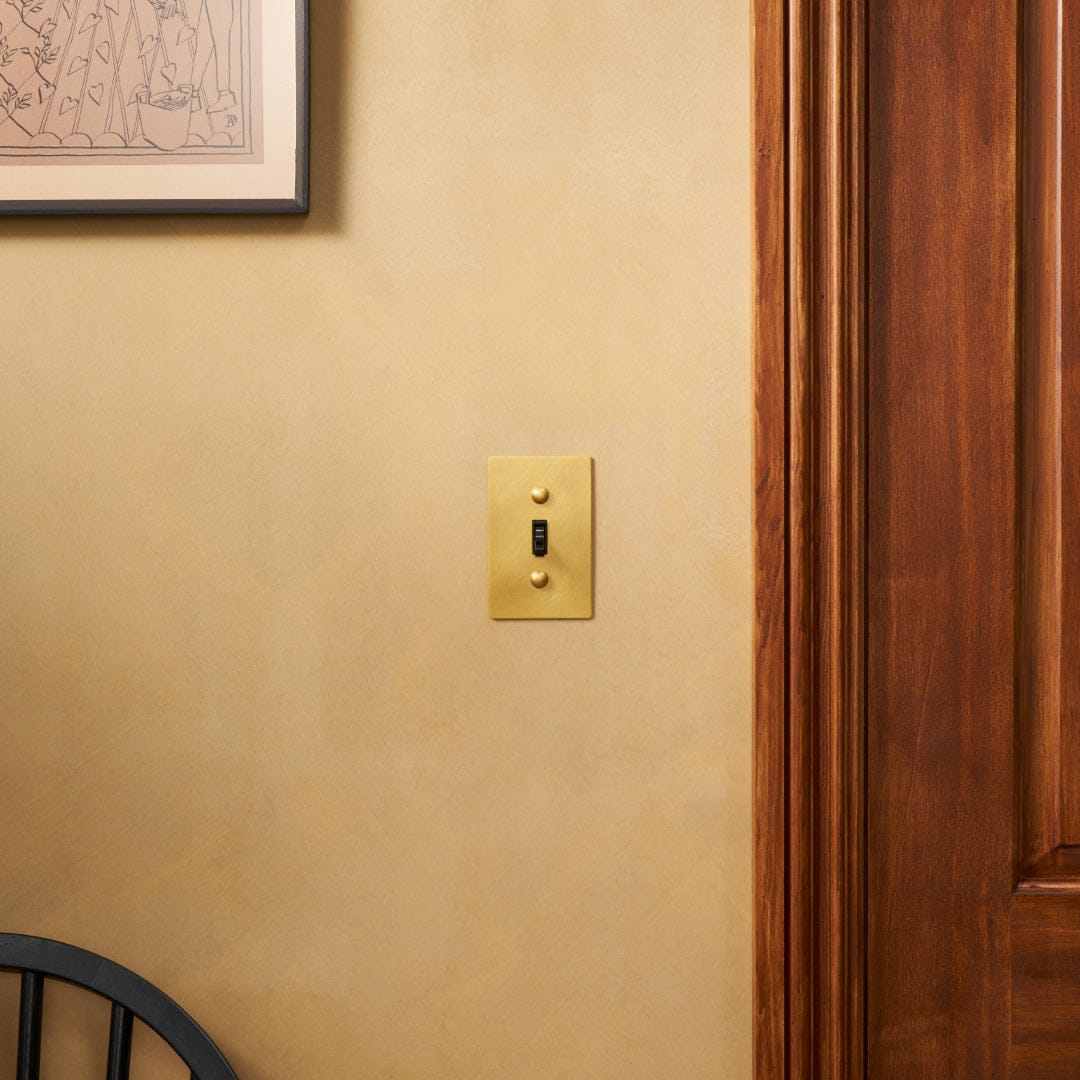 Plank Hardware JASPER 1G Toggle Switch - Heritage Brass