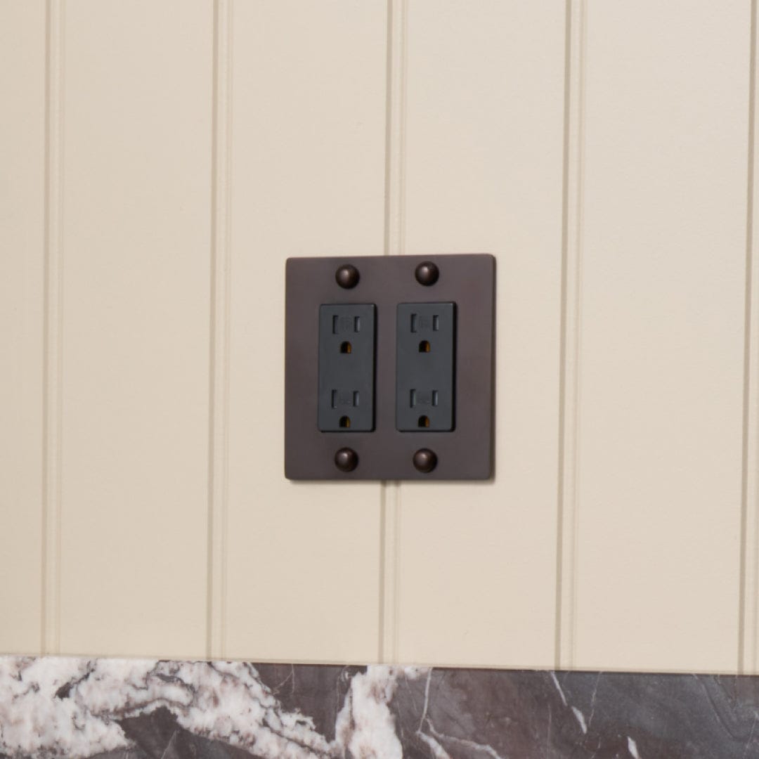 Plank Hardware JASPER 2G 15A Outlet - Blackened Bronze