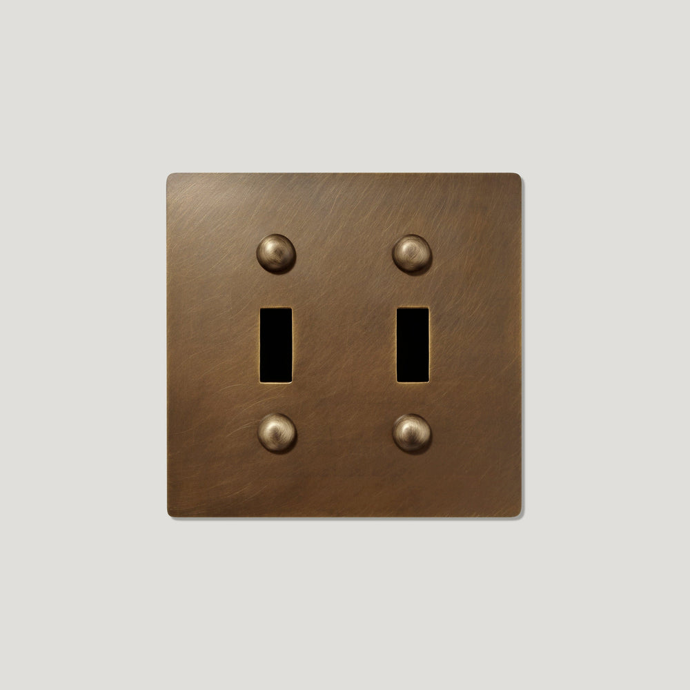 JASPER 2G Toggle/Dimmer Plate - Antique Brass