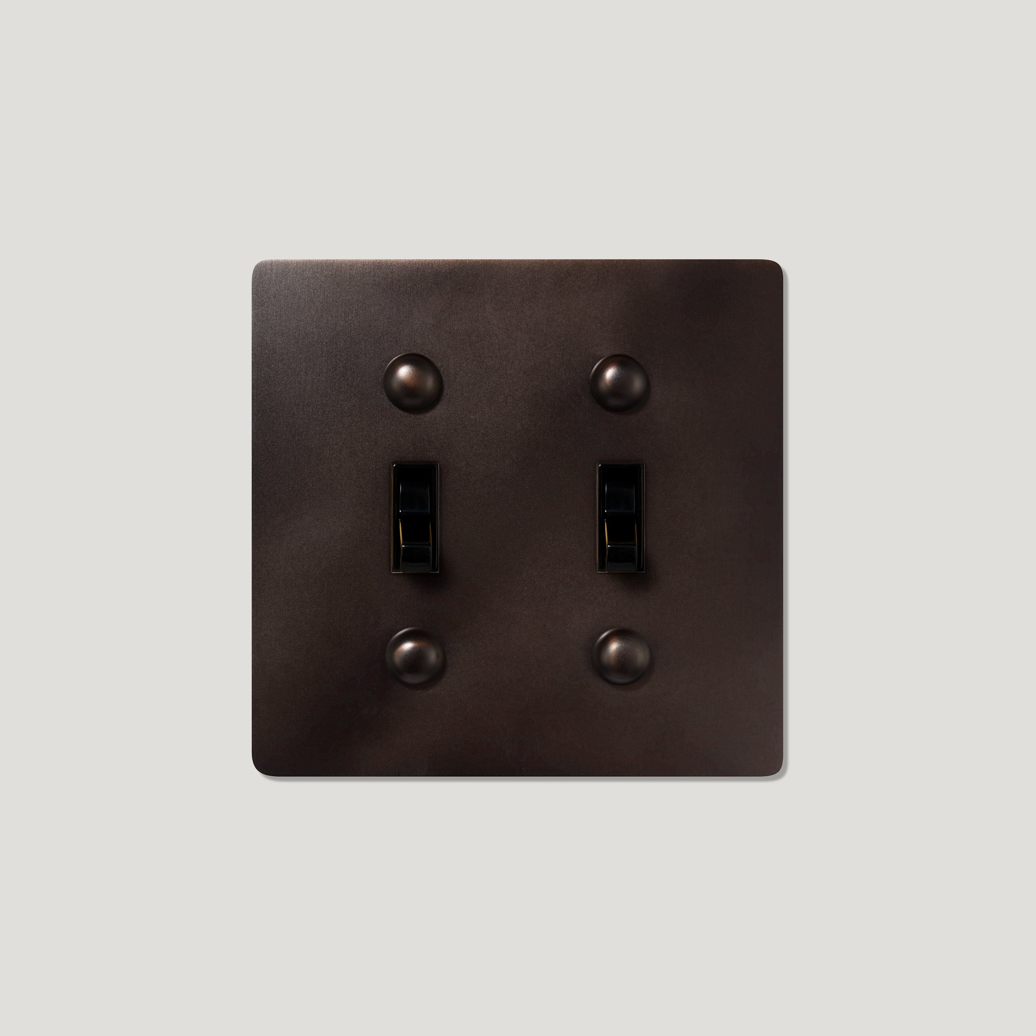 Plank Hardware JASPER 2G Toggle Switch - Blackened Bronze