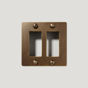 Plank Hardware JASPER 2G Universal Plate - Antique Brass