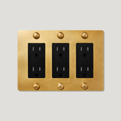 JASPER 3G 15A Outlet - Heirloom Brass