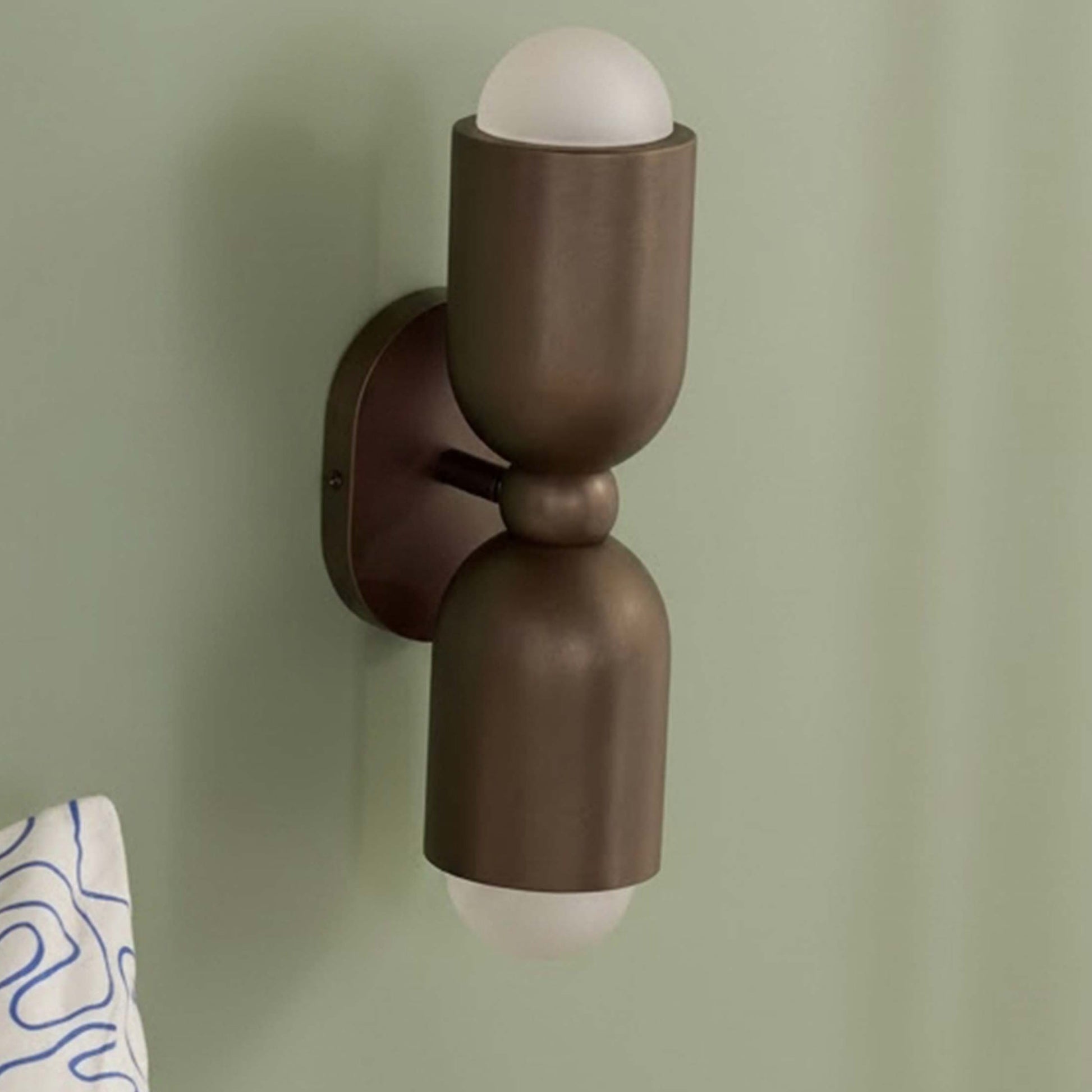 Plank Hardware JENSEN Double Wall Sconce - Antique Brass