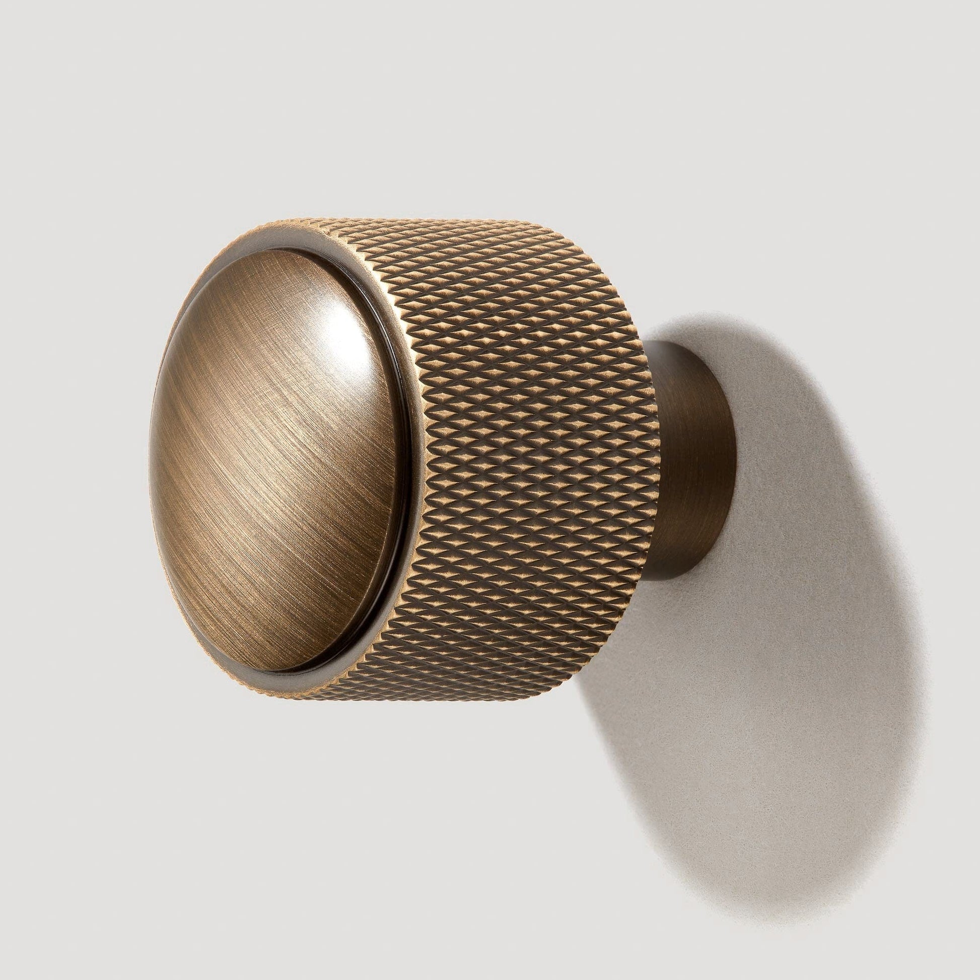 Plank Hardware KEPLER Knurled Button Wall Hook - Antique Brass