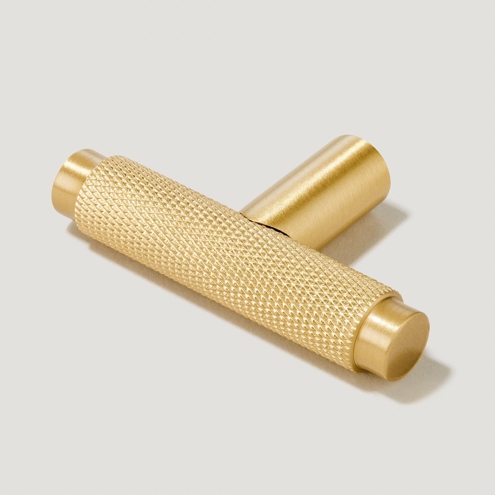 Plank Hardware kepler knurled single t pull brass 40203680612631