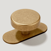 Plank Hardware Knob with Backplate HUDSON Shaker Cabinet Knob - Aged Brass