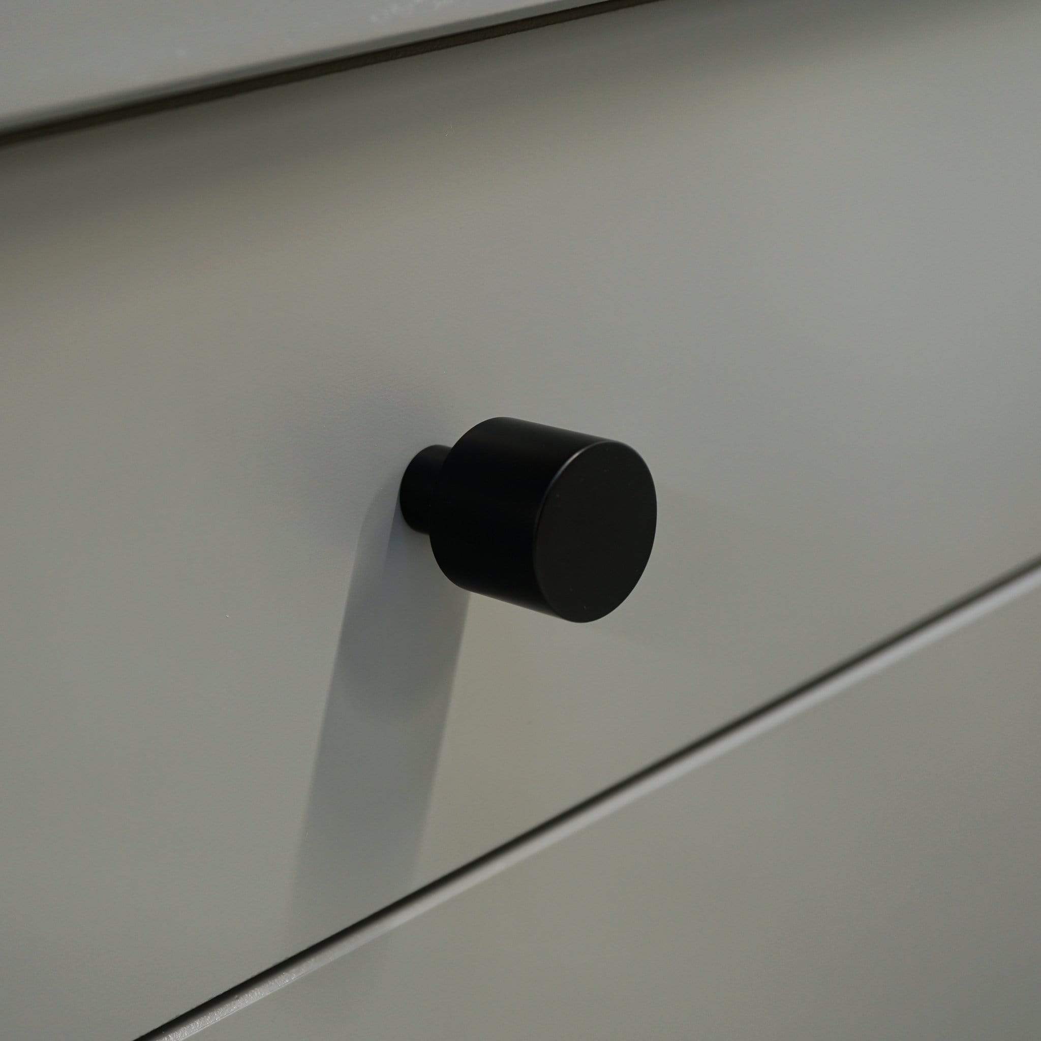 Plank Hardware MAXWELL Button Cabinet Knob - Black