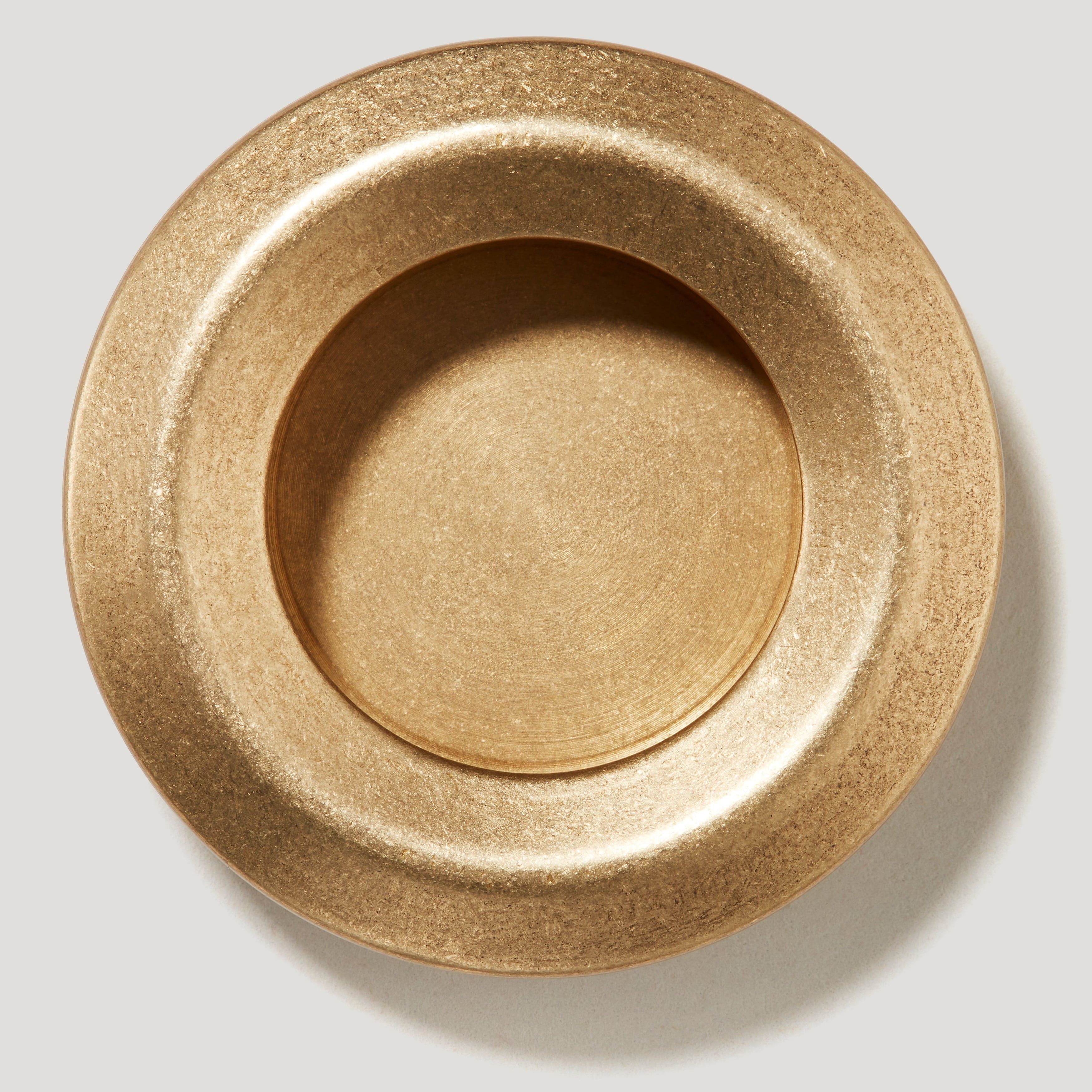 Plank Hardware OLMO Round Recessed Pull Handle - Aged Brass