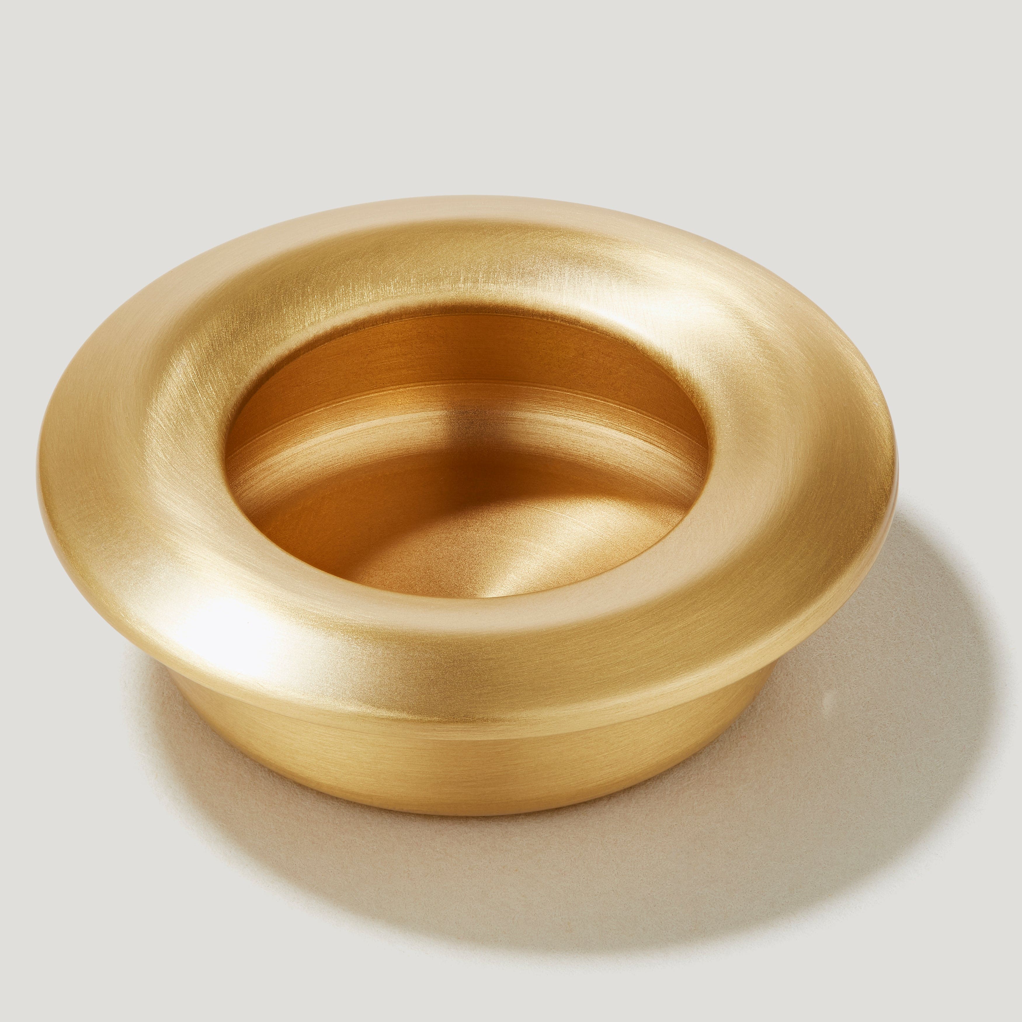 Plank Hardware OLMO Round Recessed Pull Handle - Brass