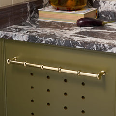 Plank Hardware PEYTON Traditional D Bar Pull - Unlacquered Brass