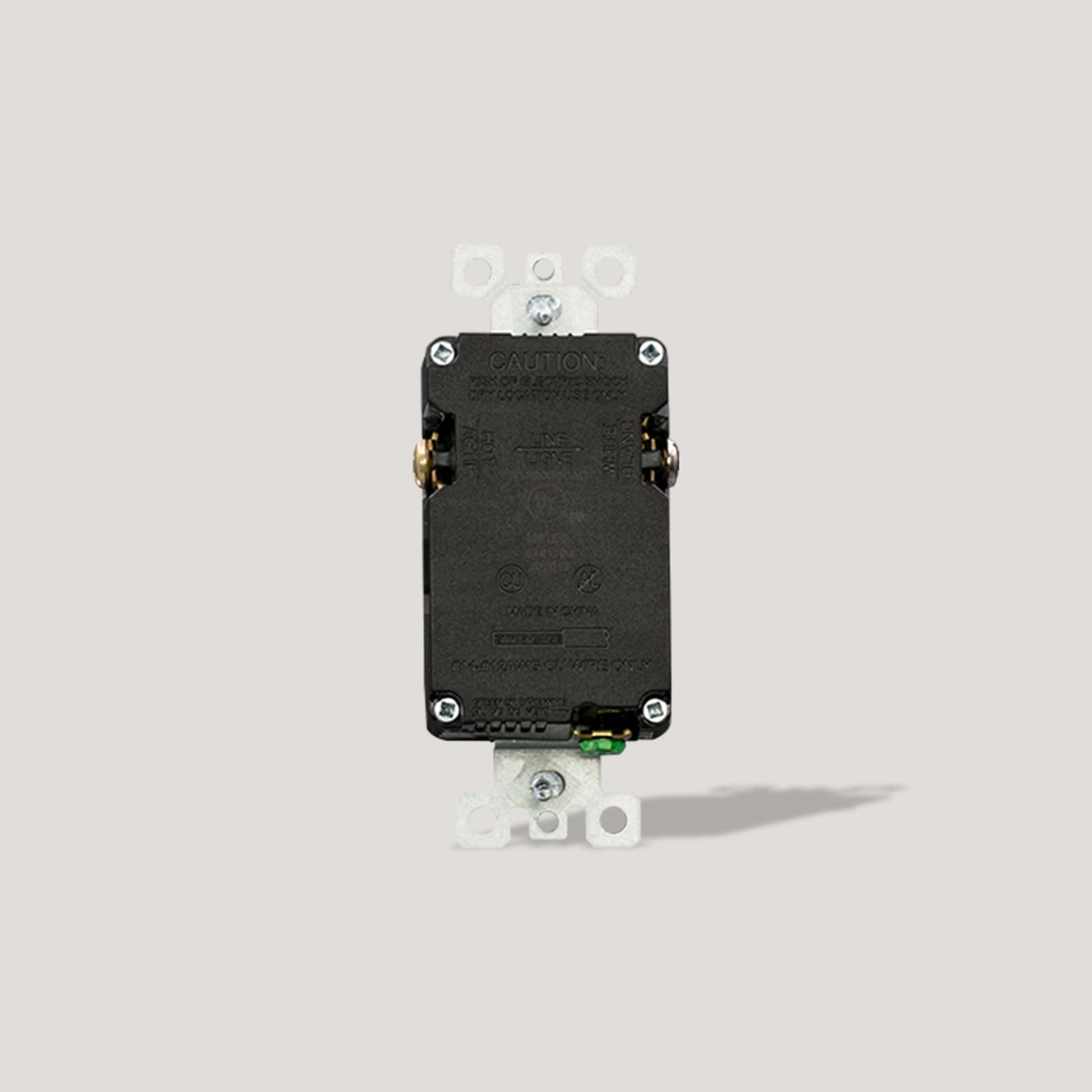 Plank Hardware Power Outlet with USB A/C 20A - Black